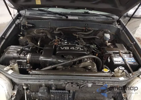 2005 Toyota Tundra Sr5 V8 from USA, damaged, VIN 5TBBT44115S458606